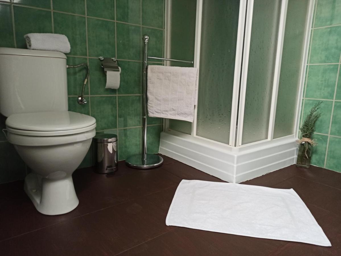 Apartmany Ziakova - Ubytovani Nove Hrady 111 Exterior photo