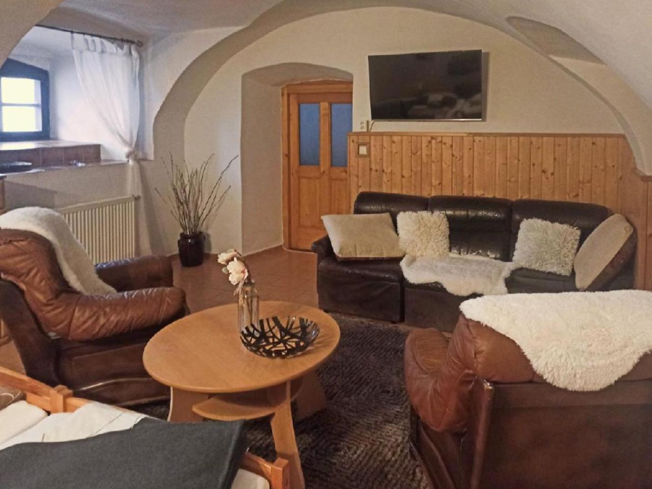 Apartmany Ziakova - Ubytovani Nove Hrady 111 Exterior photo