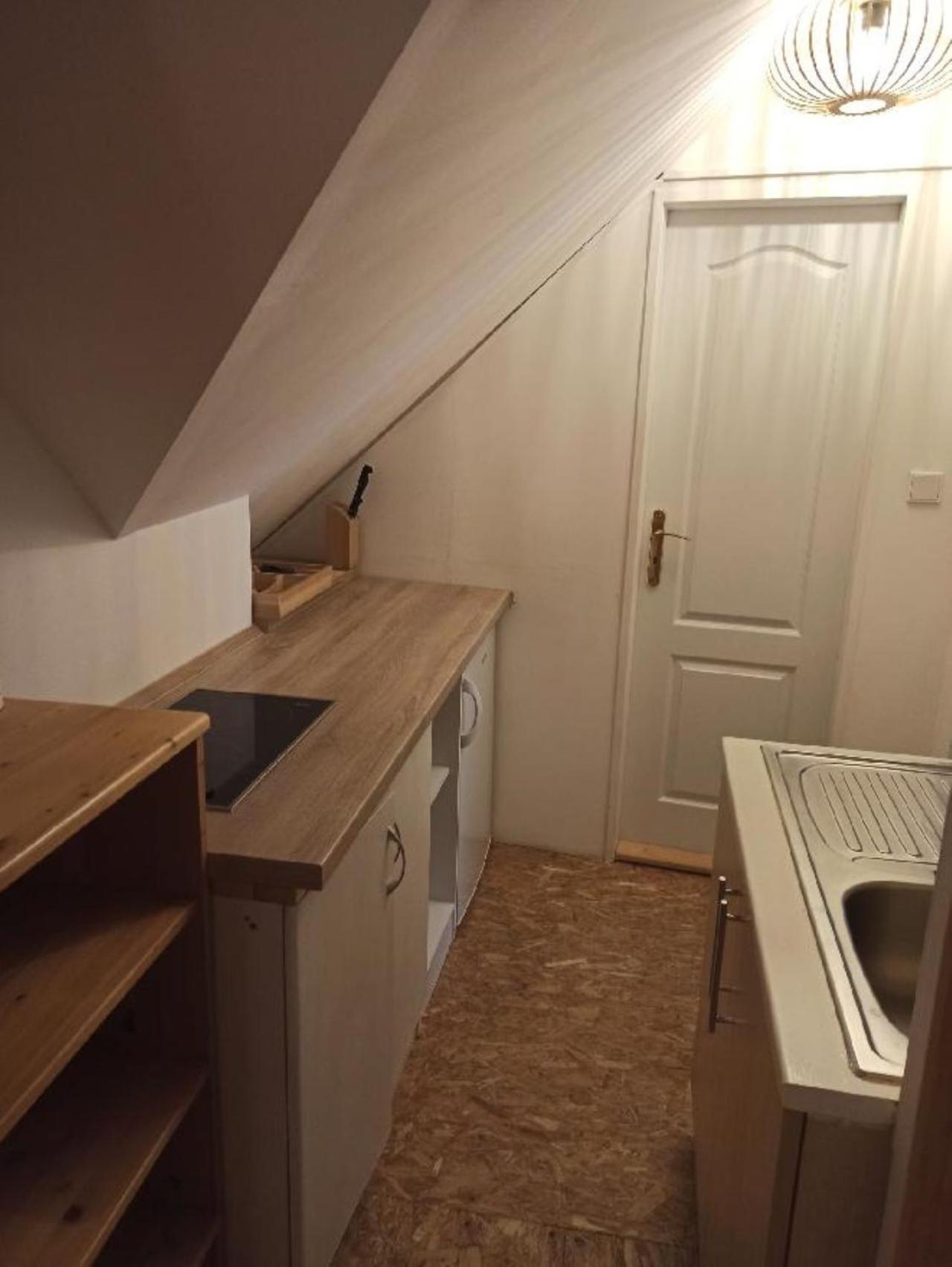 Apartmany Ziakova - Ubytovani Nove Hrady 111 Exterior photo